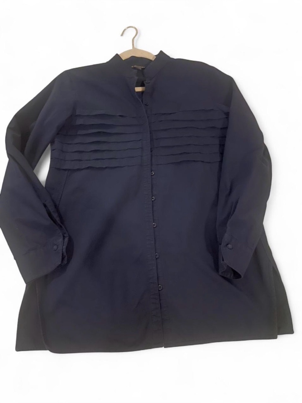 Brooks Brothers Women’s Navy Blue Button down with Pintuck Detail